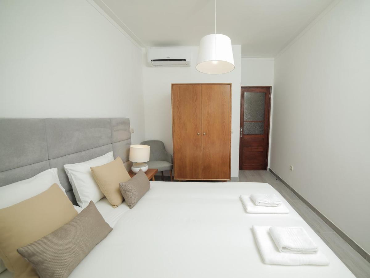 Oporto Guest Isac Garden W/ Parking Apartment Vila Nova de Gaia Exterior photo