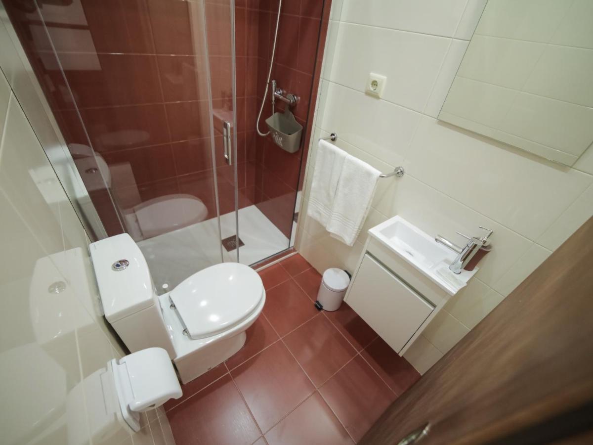 Oporto Guest Isac Garden W/ Parking Apartment Vila Nova de Gaia Exterior photo