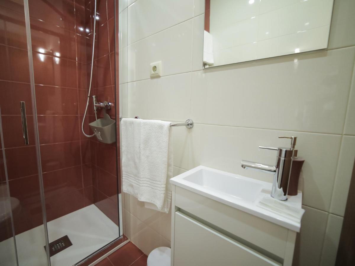 Oporto Guest Isac Garden W/ Parking Apartment Vila Nova de Gaia Exterior photo