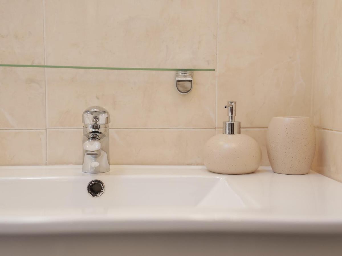 Oporto Guest Isac Garden W/ Parking Apartment Vila Nova de Gaia Exterior photo
