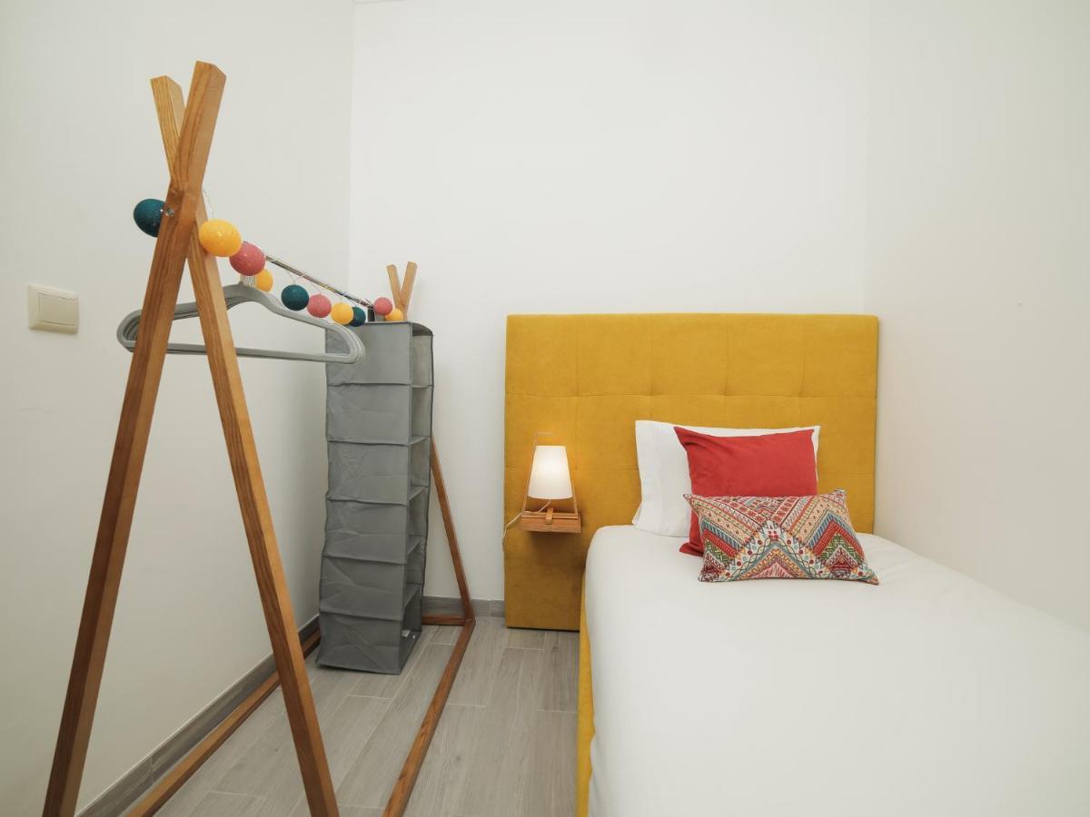 Oporto Guest Isac Garden W/ Parking Apartment Vila Nova de Gaia Exterior photo